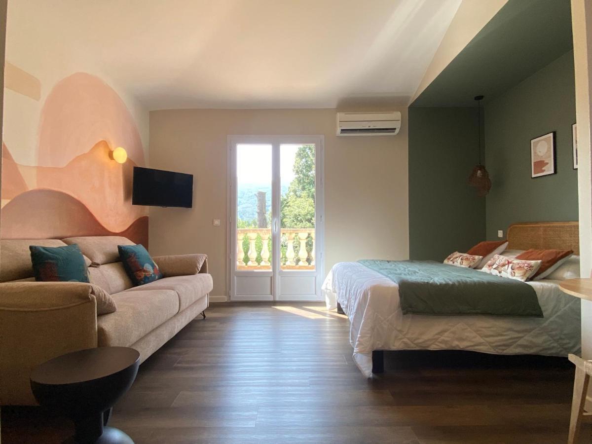 לצ'י Hotel Du Pont De L'Oso מראה חיצוני תמונה